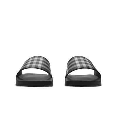 Monochromatic Slides