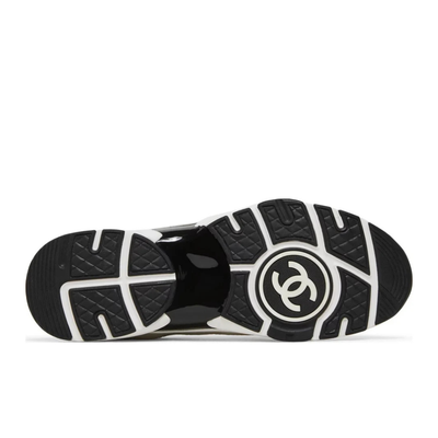 Runner White