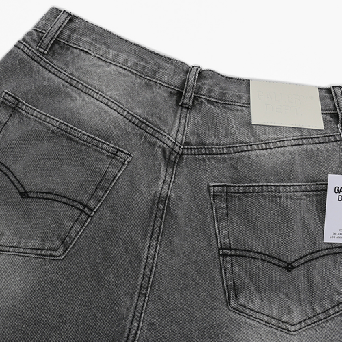 Gallery Dpt. Flared Jeans
