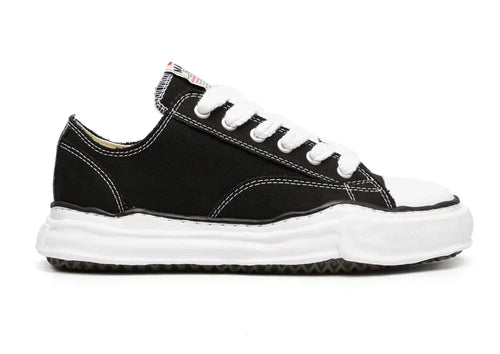 Gu¨ªbts Low-Top Sneaker